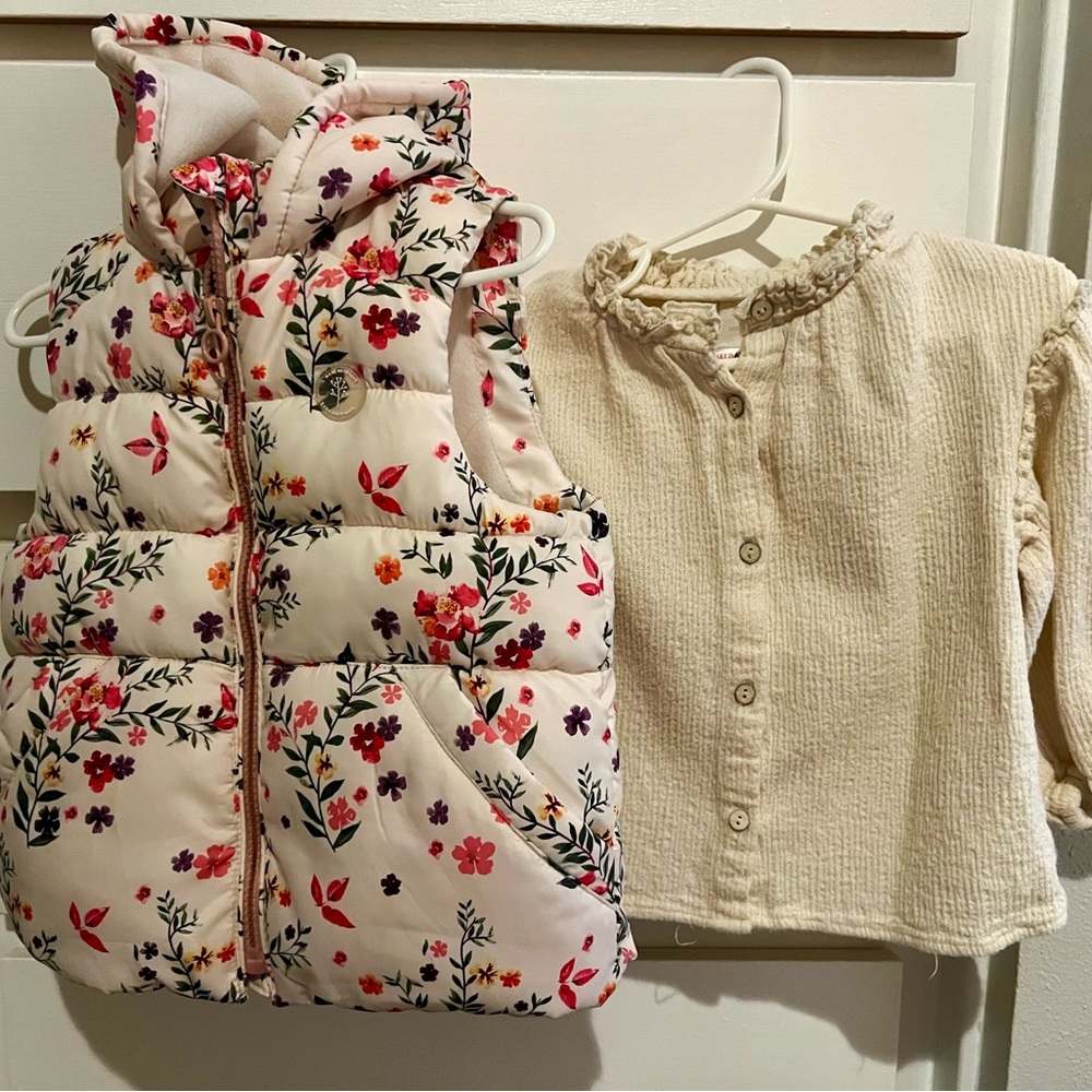 Zara 2-3 years Old Toddler Floral Puffer Vest and Cream Peasant Blouse
